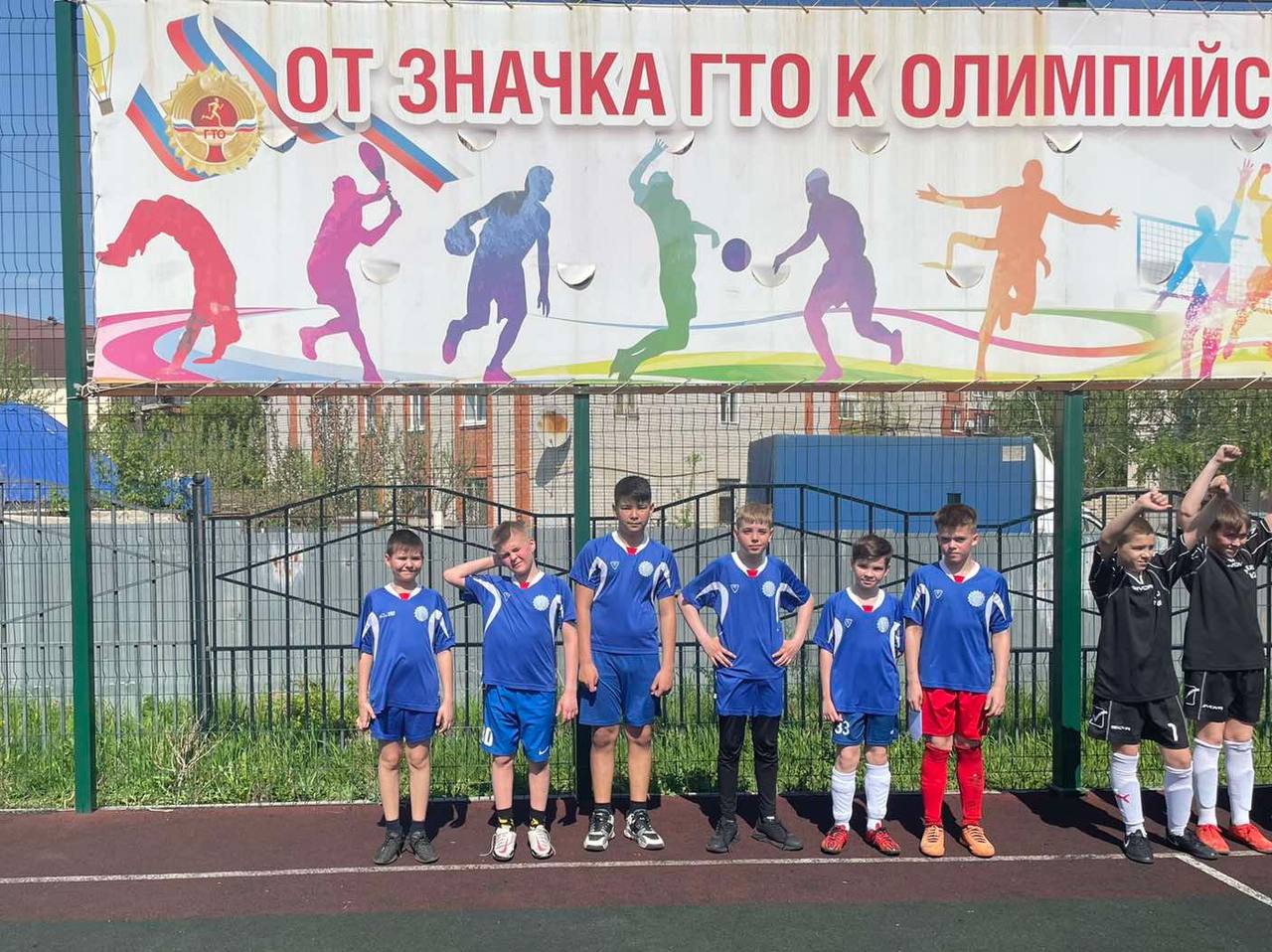 Команда лицея заняла призовое место в соревнованиях по мини-футболу.