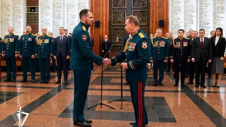Выпускник лицея удостоен высокого звания Герой Российской Федерации.